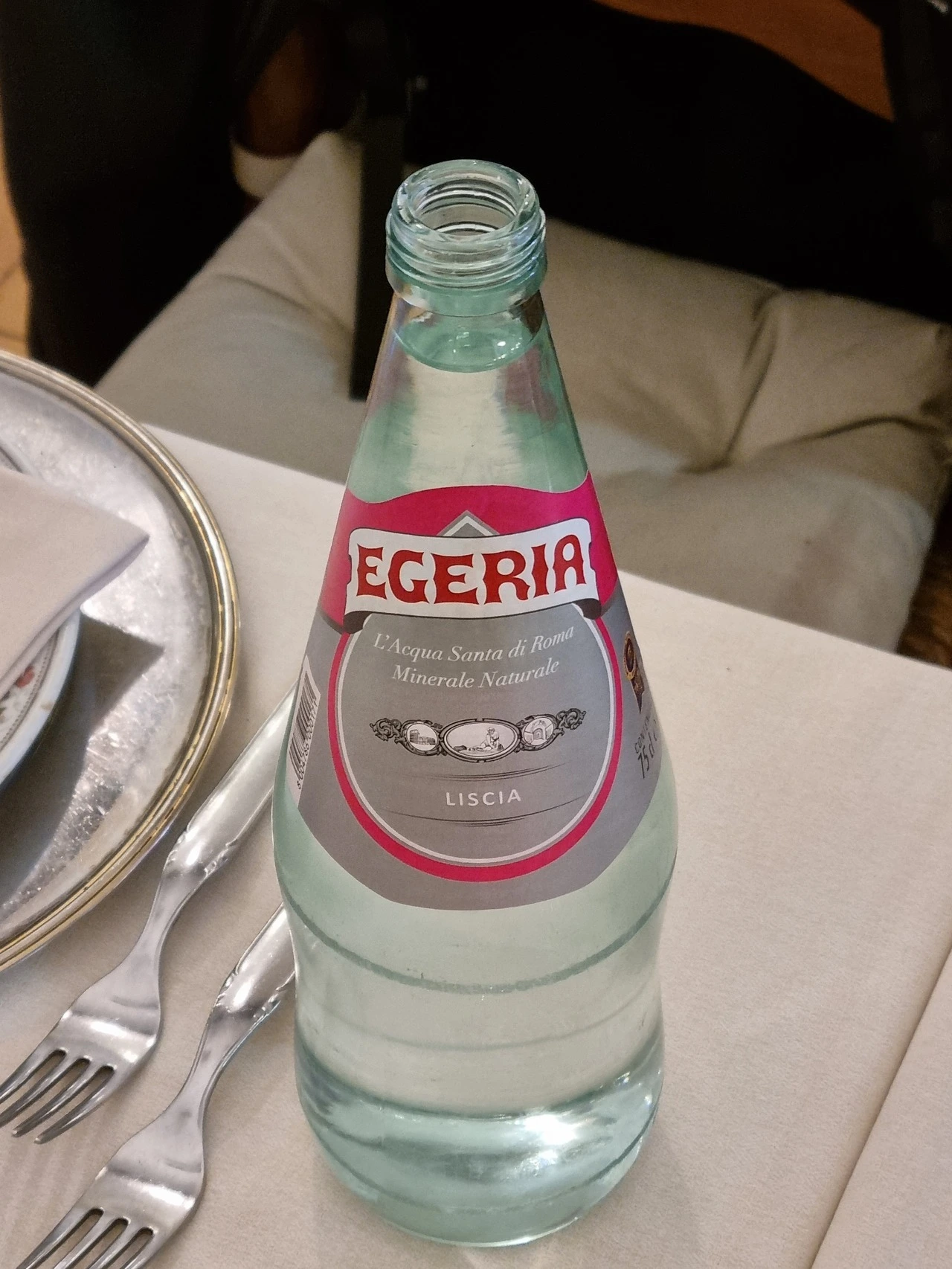 다운로드 (48).jpeg