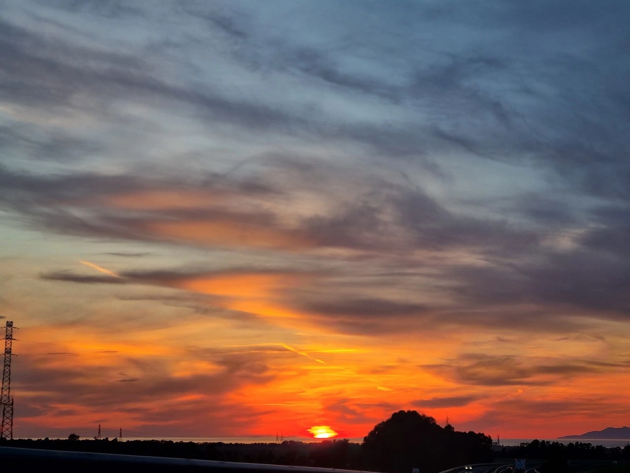 다운로드 (59).jpeg