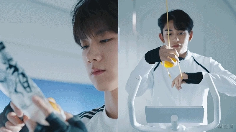 %ED%85%90_%EB%A3%A8%EC%B9%B4%EC%8A%A4.gif?type=w1200