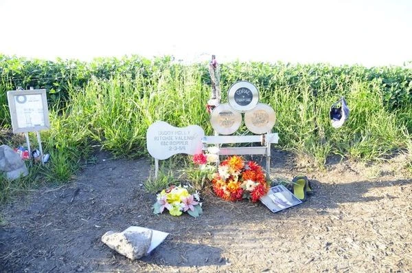 e5b4a906-d859-4bb0-8b0b-89f95ef4d494