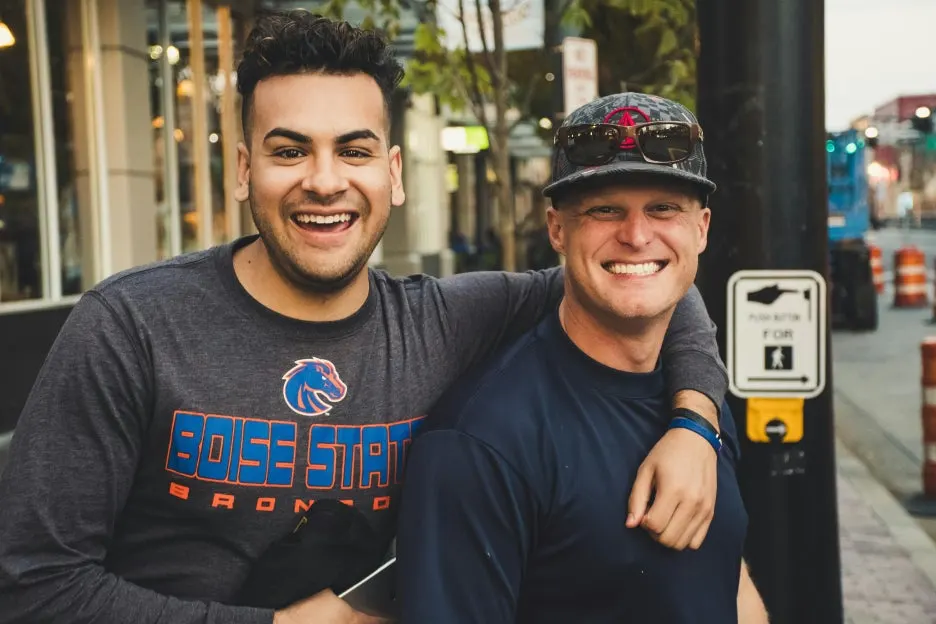 pexels-brett-sayles-1587510.jpg?type=w1