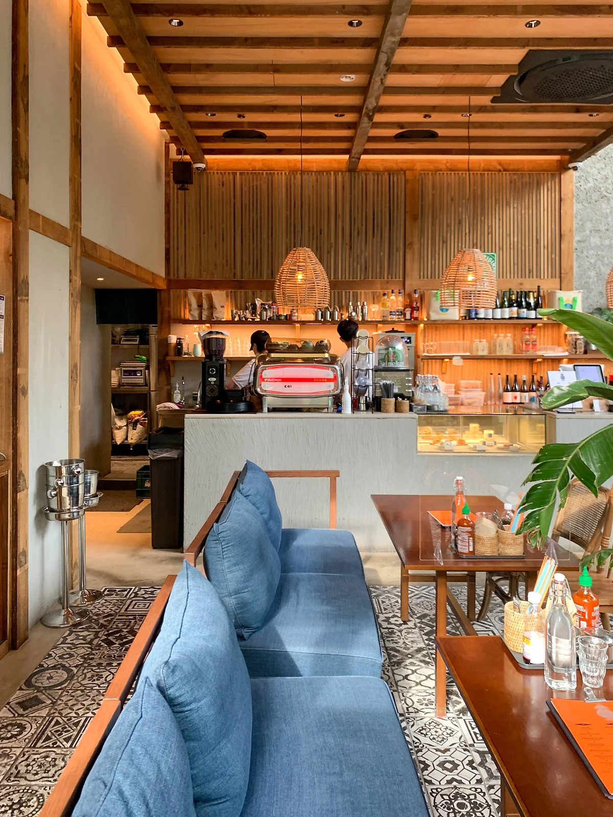 distortion-1-4.jpg?type=w1200