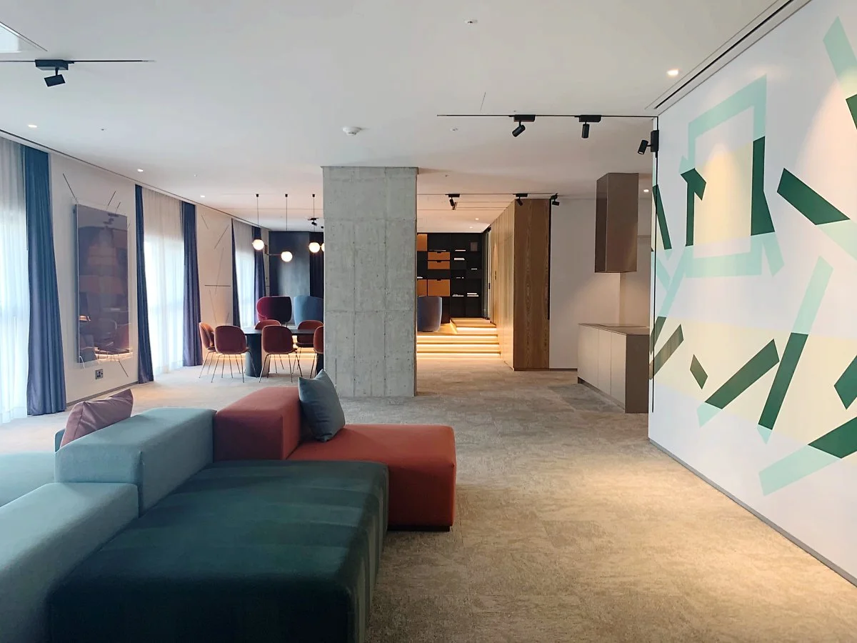 image_4944732001611895298916.jpg?type=w1200