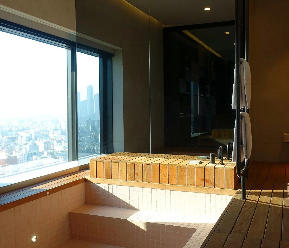 image_5450465291611896044947.jpg?type=w1200