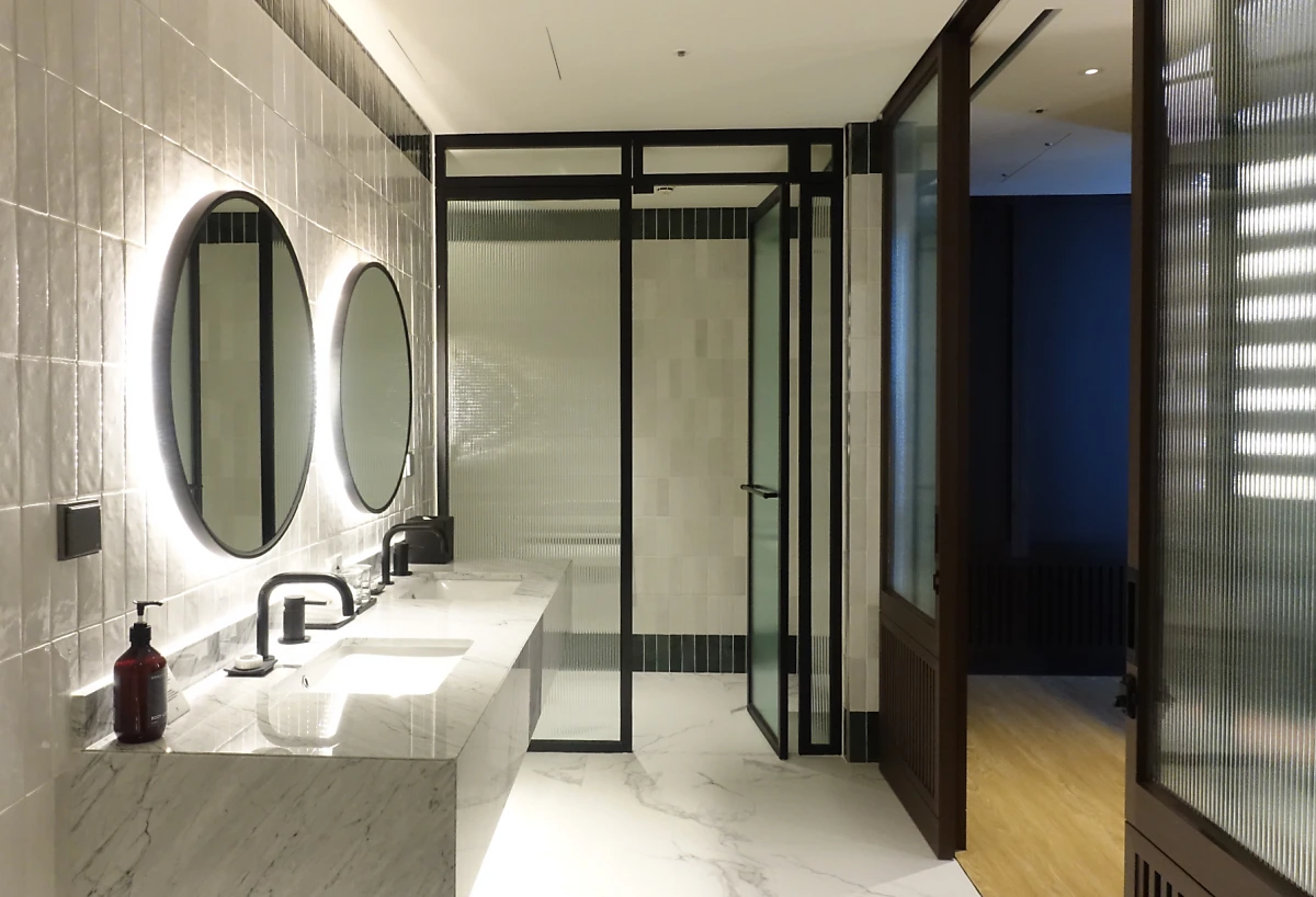 DSC06465edit.png?type=w1200