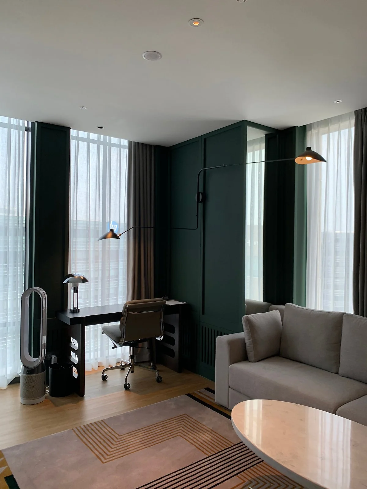 IMG_1921.JPG?type=w1200