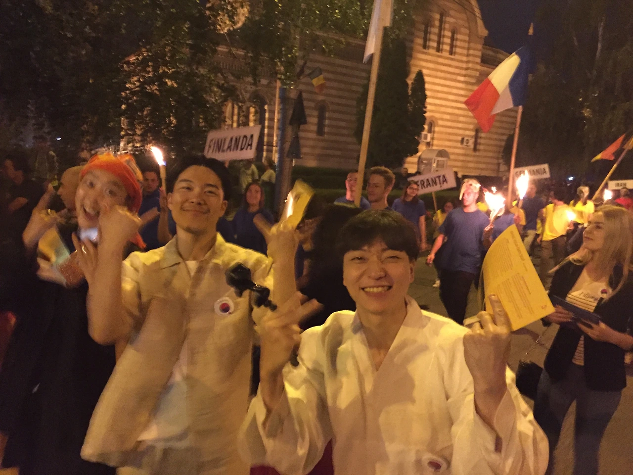 16_바벨페스티벌 개막 시내퍼레이드.JPG