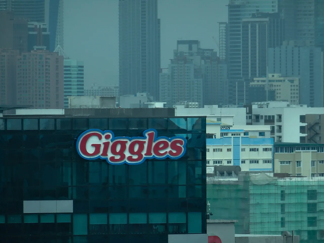 photo-1699186428414-47886cba646e?ixlib=rb-4.1.0&ixid=M3wxMjA3fDB8MHxwaG90by1wYWdlfHx8fGVufDB8fHx8fA%3D%3D&fm=jpg&q=60&w=3000