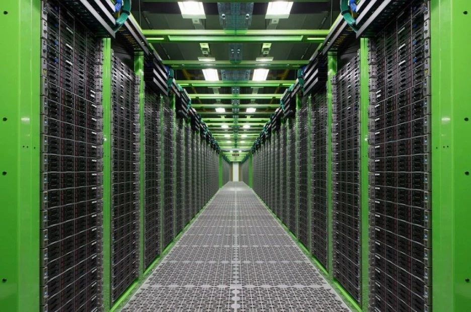 nhnidc-jankyunggak-serverroom-1.jpg?type=w1