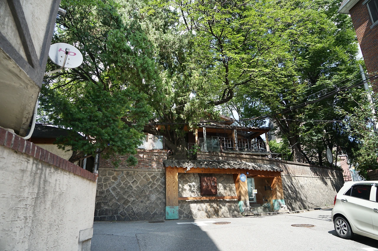 01_지월장 외부.JPG