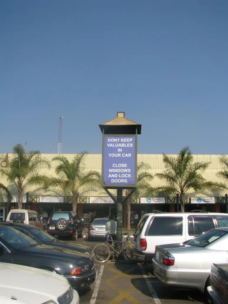 IMG_2716.JPG?type=w773