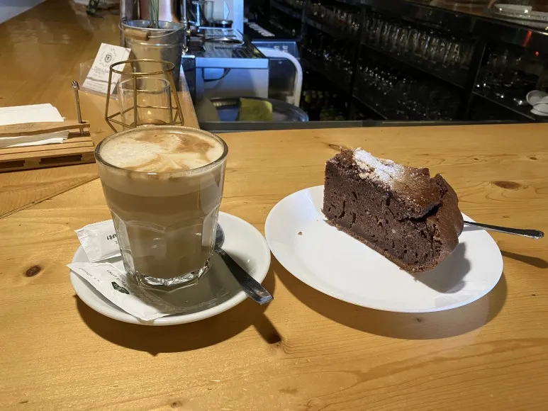 IMG_7034.jpg?type=w773