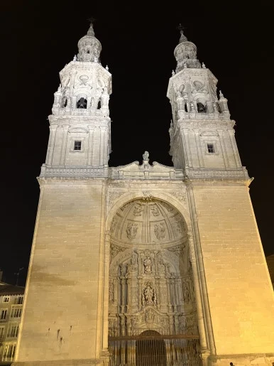 IMG_2918.jpg?type=w386