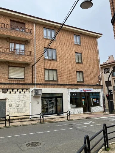 IMG_5206_2.jpg?type=w386