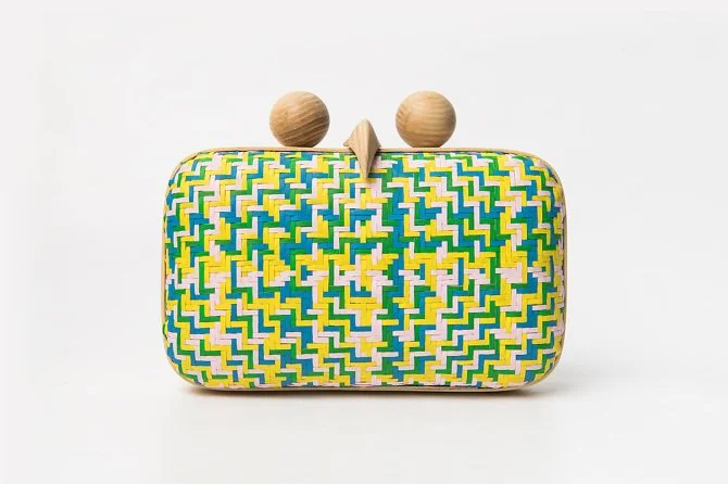 JUNGLE_BIRDS_S01-04.jpg?type=w1200