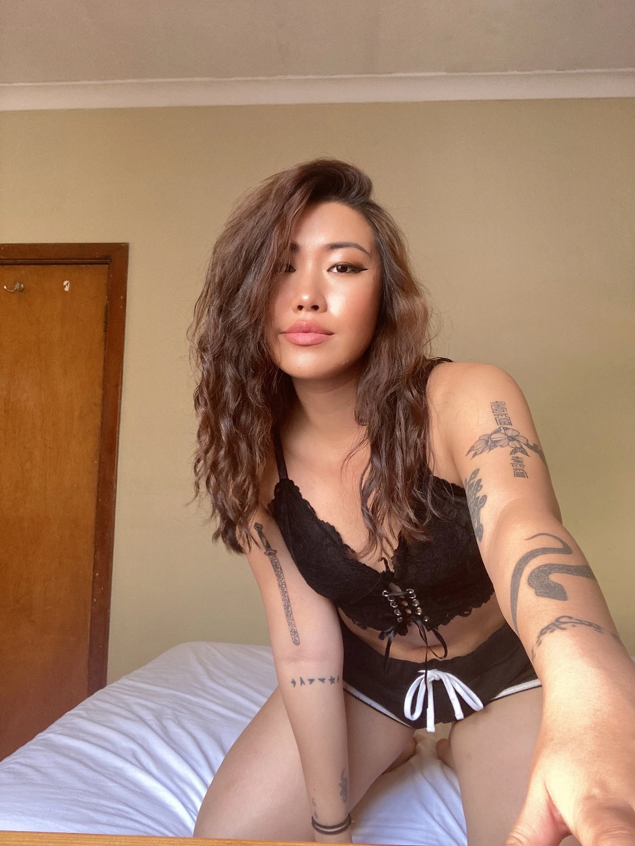 Facetune_22-12-2021-17-30-49 2.JPG