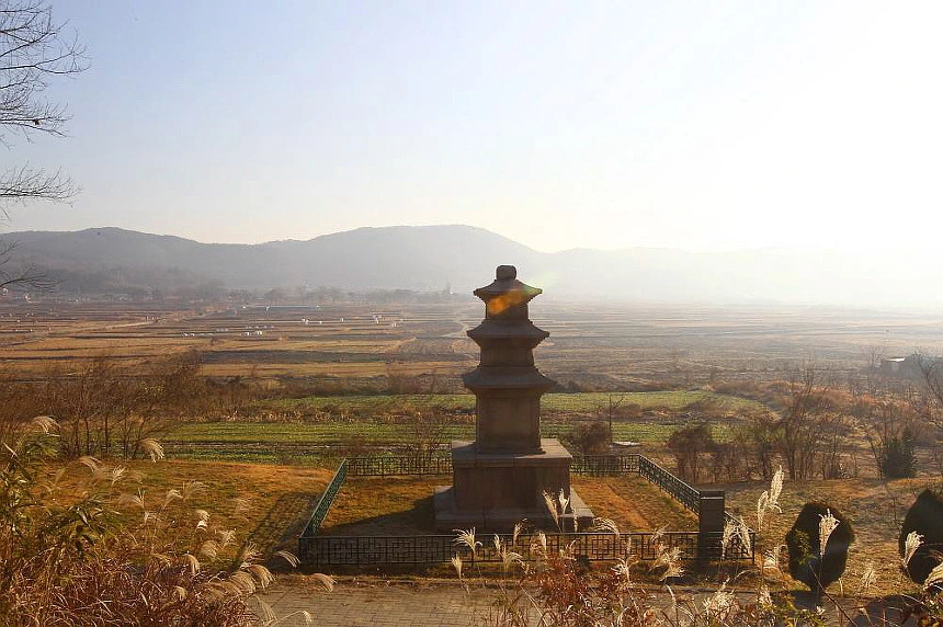 99518F3D5DF0F73C03.jfif