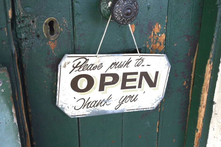 door-gd217b73c4_1920.jpg?type=w1