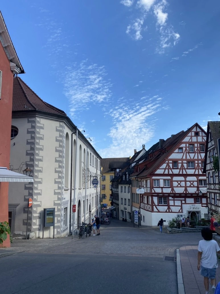 IMG_2490.JPG?type=w773