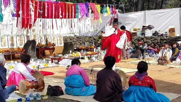 다운로드 (4).jfif