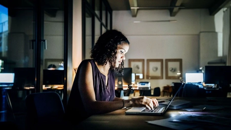 work_hard_1.jpeg?type=w1