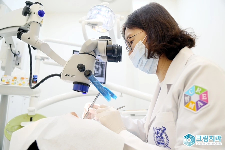 원장진료1 (14).JPG