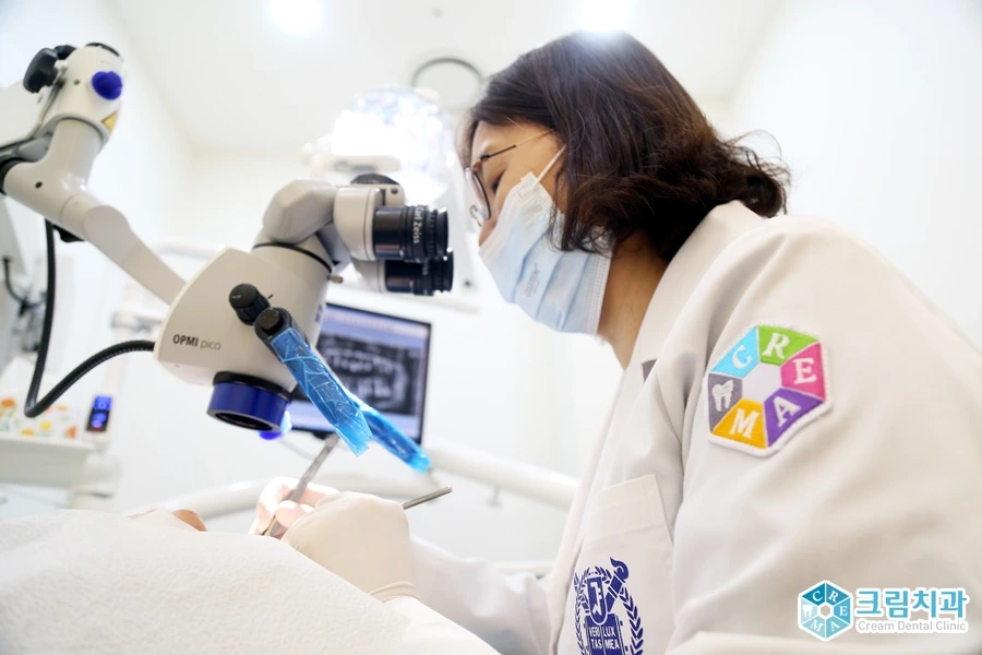 원장진료1 (11).JPG