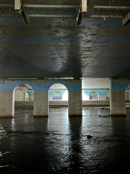 5.어제와 오늘 그리고 내일에게 건네는 위로.jpeg