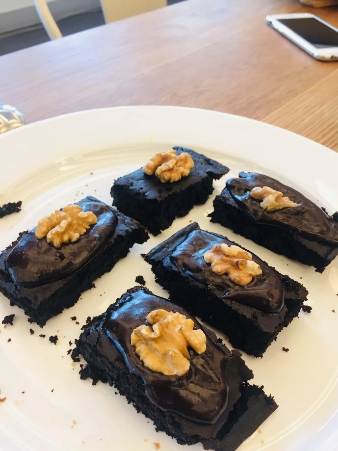 chocolate cake 1.JPG