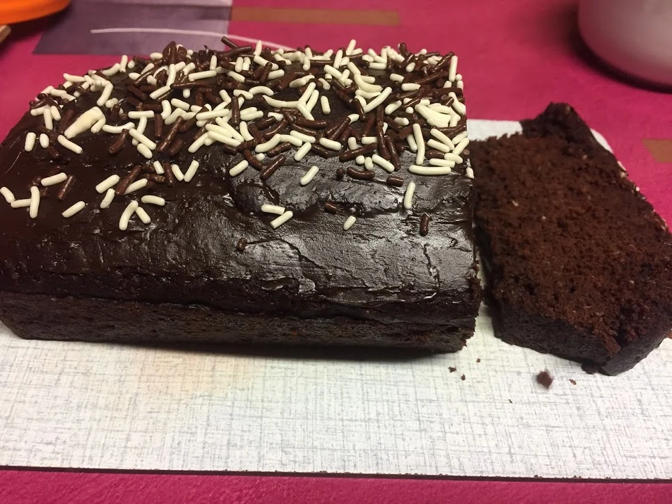 chocolate cake 2.JPG