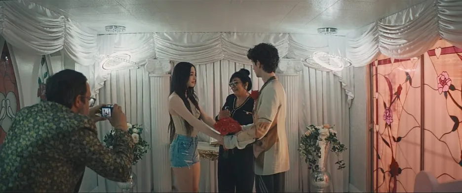 Anora.2024.720p.10bit.WEBRip.6CH.x265.HEVC-PSA.mkv_20250215_194054.949.jpg?type=w1