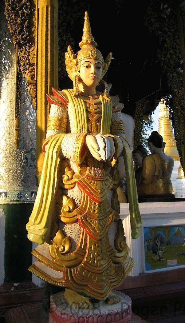 Roger Price_Thagyamin_at_Shwedagon_Pagoda.jpeg