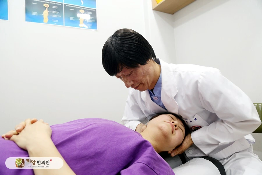 추나요법 (5).JPG