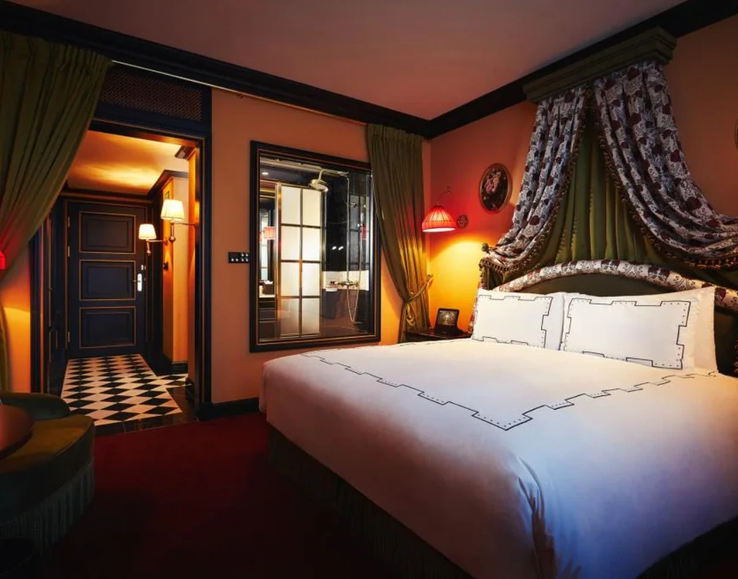 %EB%A0%88%EC%8A%A4%EC%BC%80%EC%9D%B4%ED%94%84_%ED%98%B8%ED%85%94_1.png?type=w1600