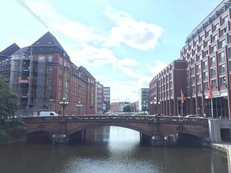 13669648_1183169698408162_7440171087415060606_n.jpg?type=w2