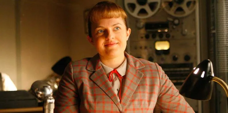 peggy-gained-weight-on-mad-men.jpeg