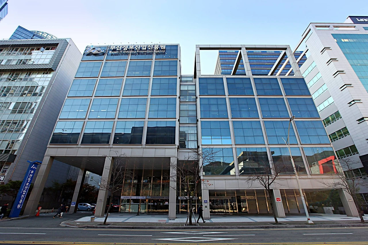 공모전_부산정보산업진흥원CJENM 웹툰공모_1.JPG