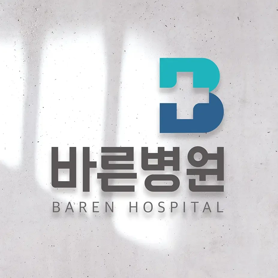 JryDTyxmC6DxwYsm.bernard-hermant-PrZw3_3xUxI-unsplash.jpg.small?s=927x927&e=47x0&t=crop&q=60&f=webp