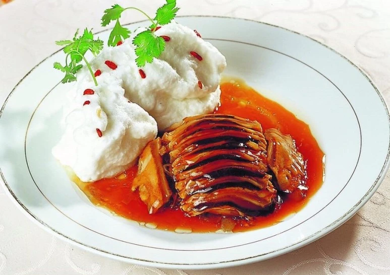 IMG_6160.JPG?type=w773