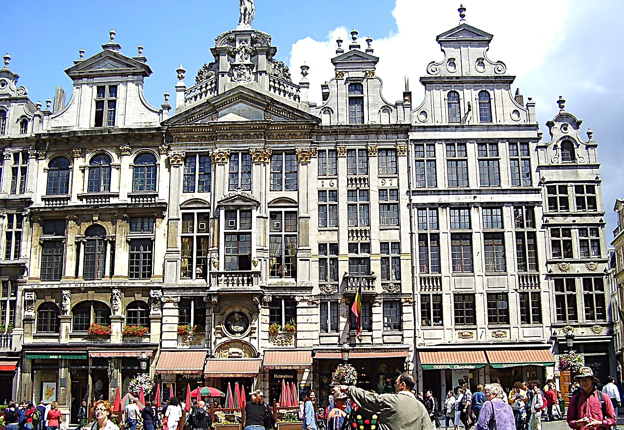 P7240289 2(그랑플라스 건물).JPG