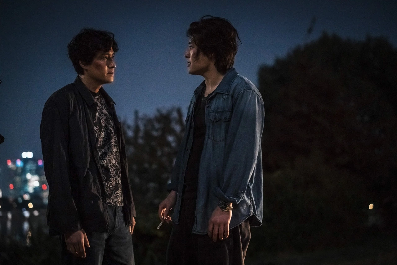 야당 스틸 7.jpeg