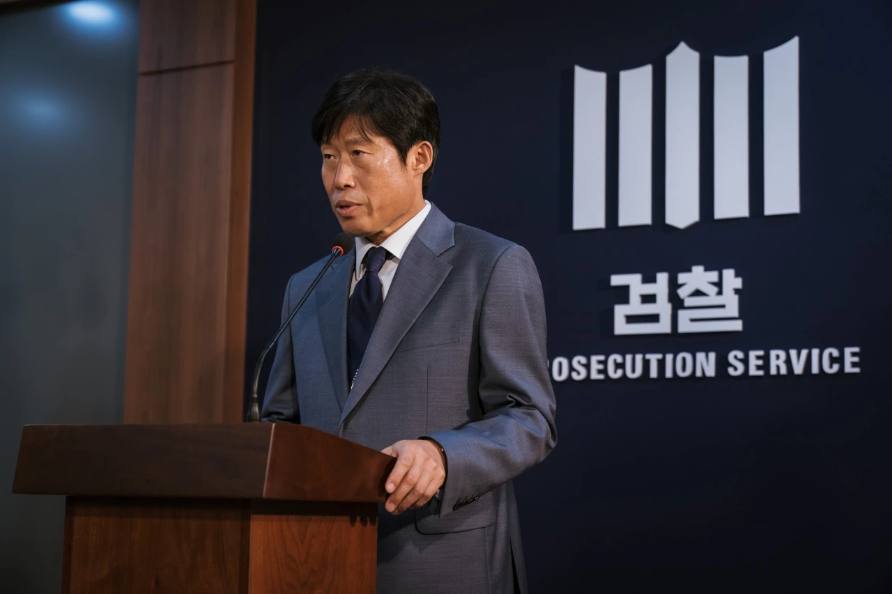 야당 스틸 3.jpeg