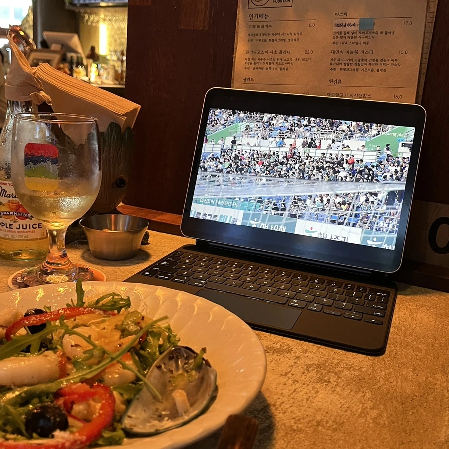 IMG_8549.jpg?type=w1