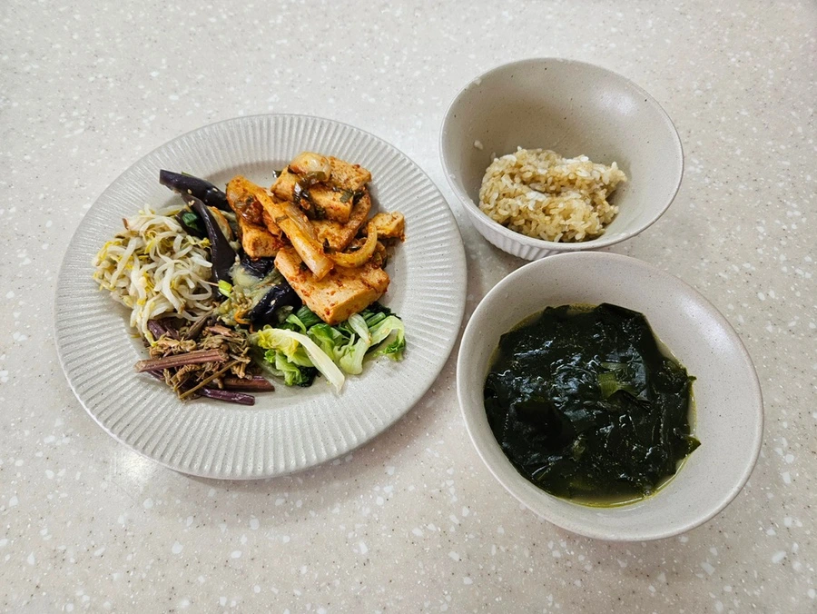 output_2159424024.jpg?type=w1