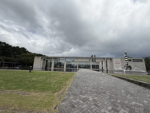 g_57jUd018svc1m7var9jnliou_ucp1mp.jpg?type=w520