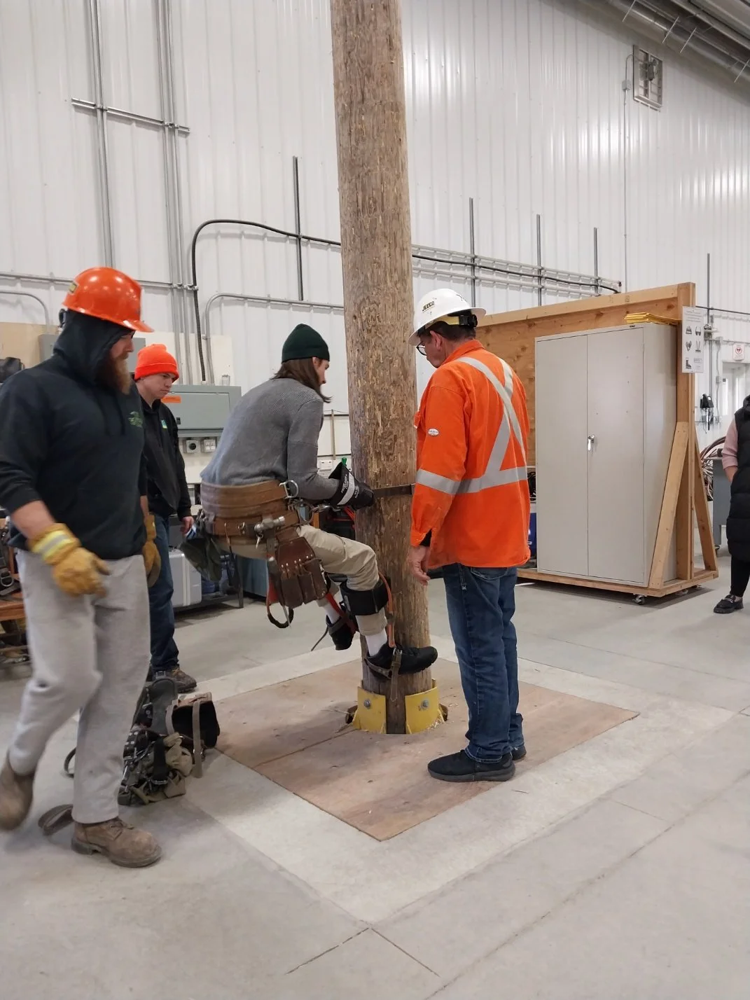 KakaoTalk_20231204_151633655_17.jpg?type=w1200