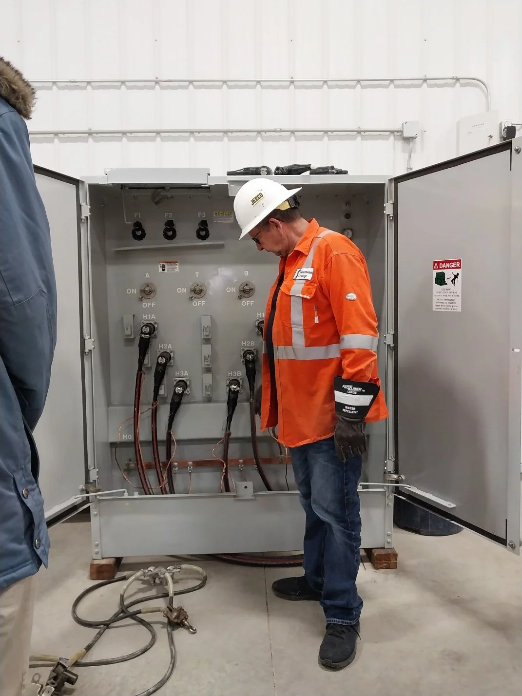 KakaoTalk_20231204_151633655_08.jpg?type=w1200