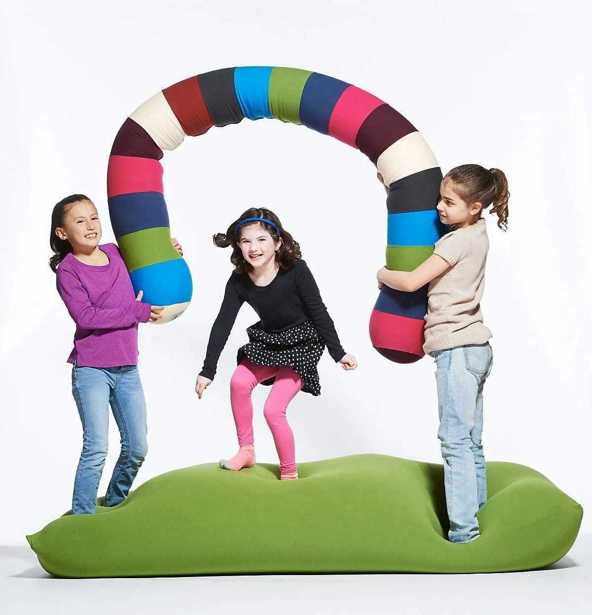 71v57S43YPL.jpg?type=w1200