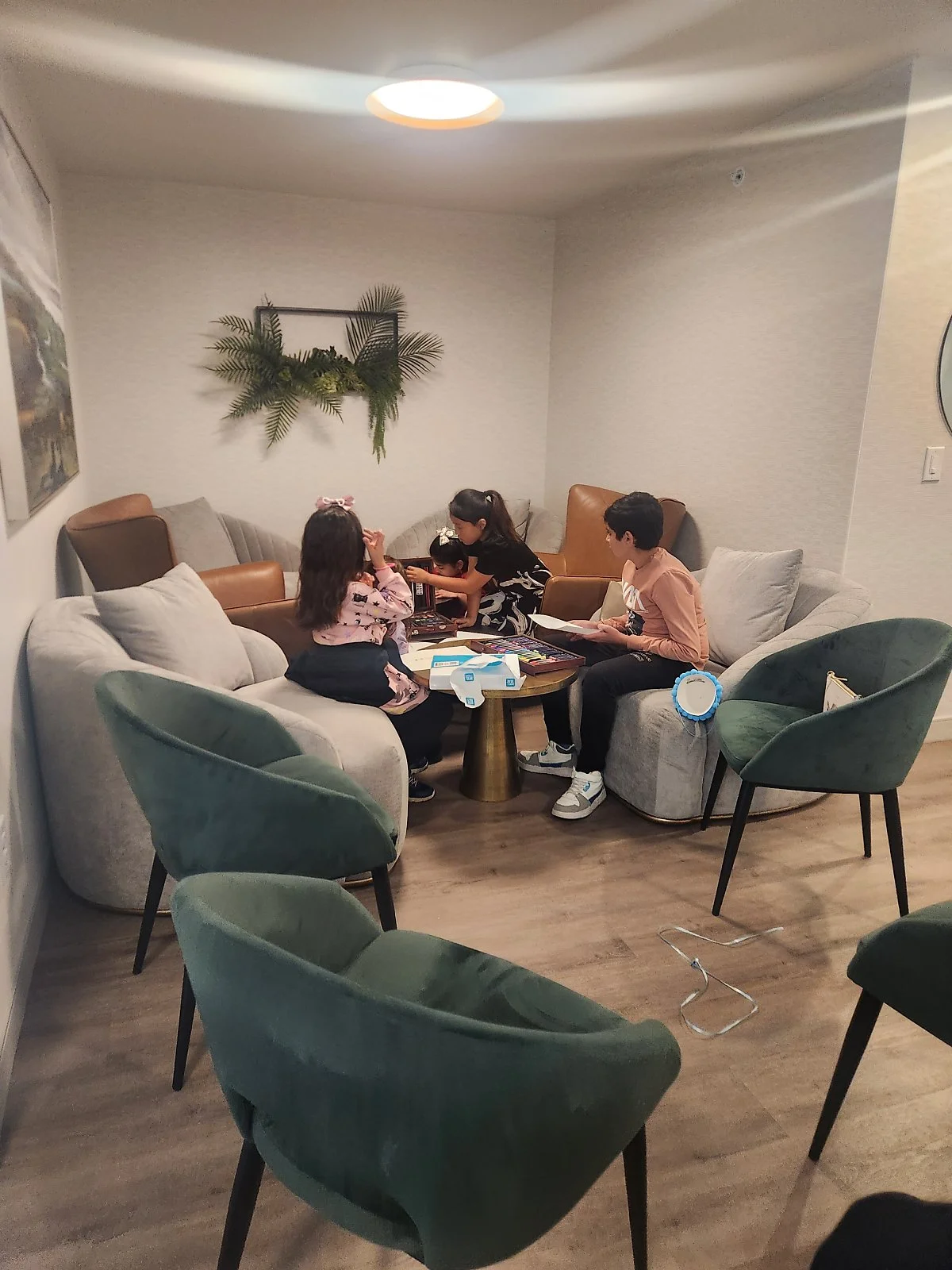 KakaoTalk_20241002_151032047_03.jpg?type=w1200