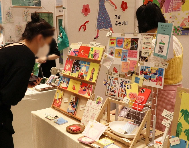 6._%ED%98%84%EC%9E%A5%EC%82%AC%EC%A7%84.jpg?type=w1